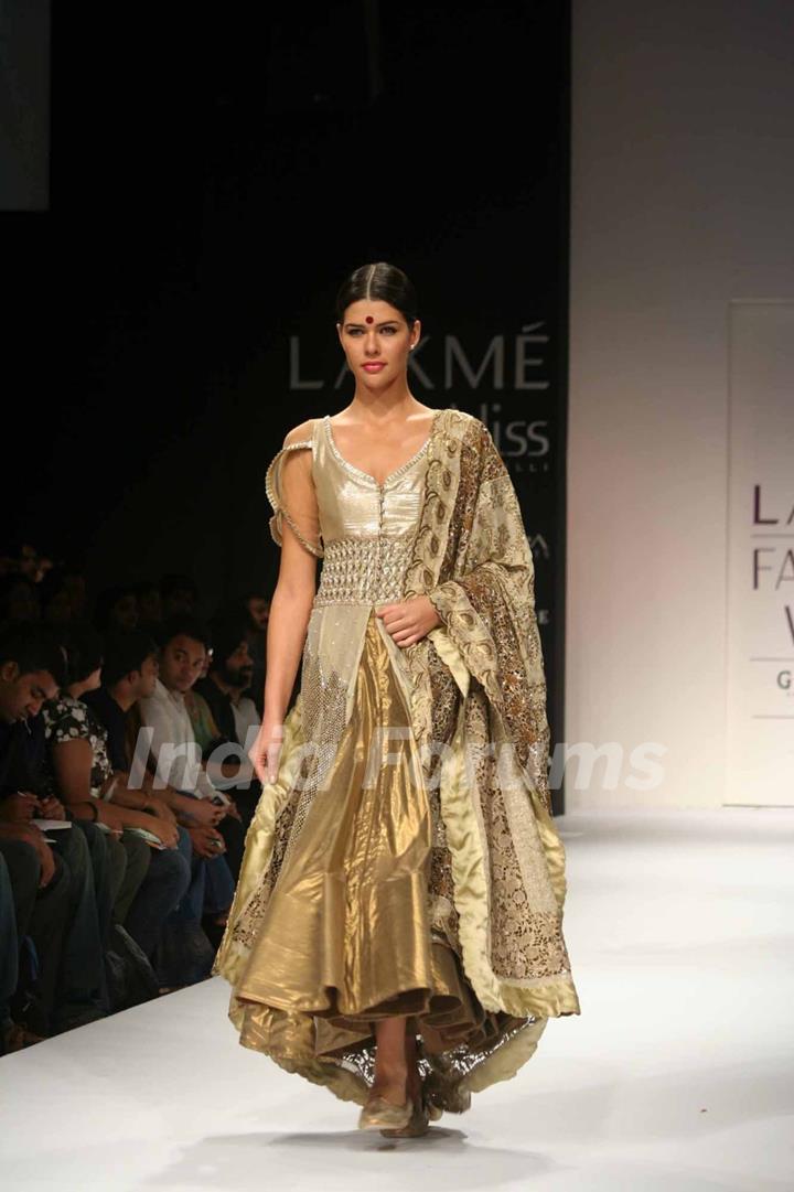 A model walks the runway at the Neha Aggarwal show at Lakme Fashion Week Spring/Summer 2010