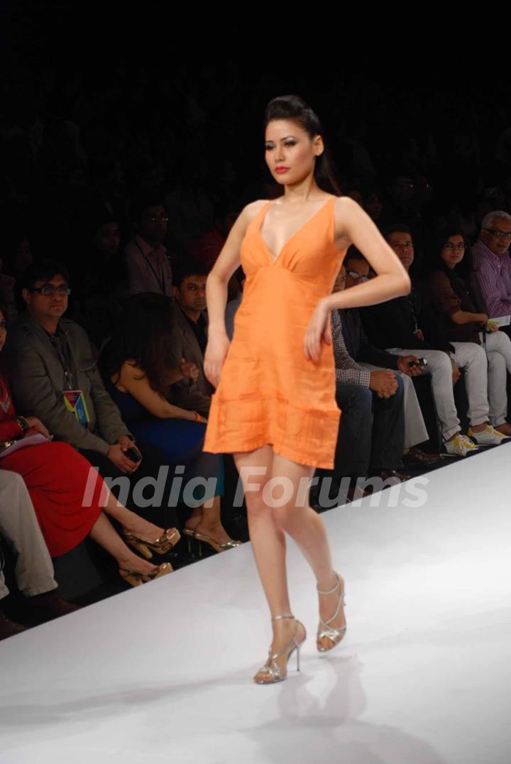 A model walks the runway at Wendell show at the Lakme Fashion Week Spring/Summer 2010 Day 5, in Mumbai