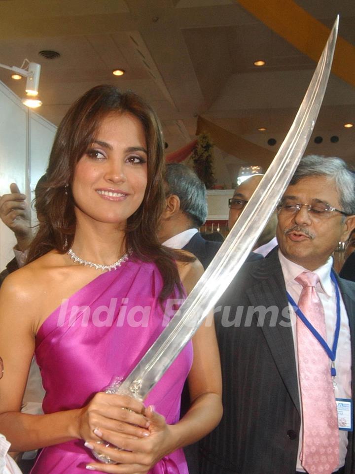 Bollywood Actress Lara Dutta at the &quot;MMTC Festival of Gold&quot; in New Delhi on Wednesday 23 Sep 09