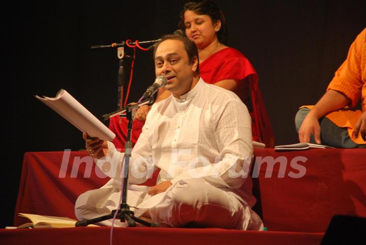 Guest at &quot;Gulzaar Special Programme hosted by Sachin Khedekar&quot; at Rangsharda