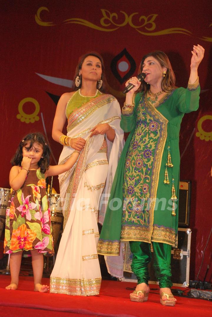 Rani Mukhrjee and Alka Yagnik at &quot;Dasera Event&quot;