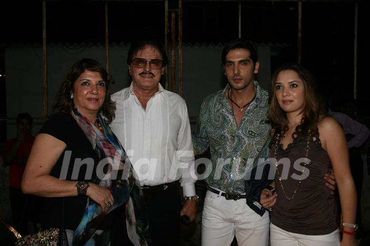 Zarine Khan, Sanjay Khan and Zayed Khan with his wife Mallika Khan at film ''Do Knot Disturb'' premiere at Fame in Mumbai