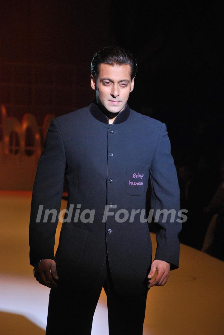 Salman Khan''s Being Human show at HDIL India Couture Week on Day 2