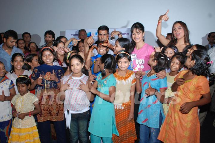 Akshay Kumar, Katrina Kaif and Lara Dutta and on promotional event of their film ''Blue'' in Mumbai