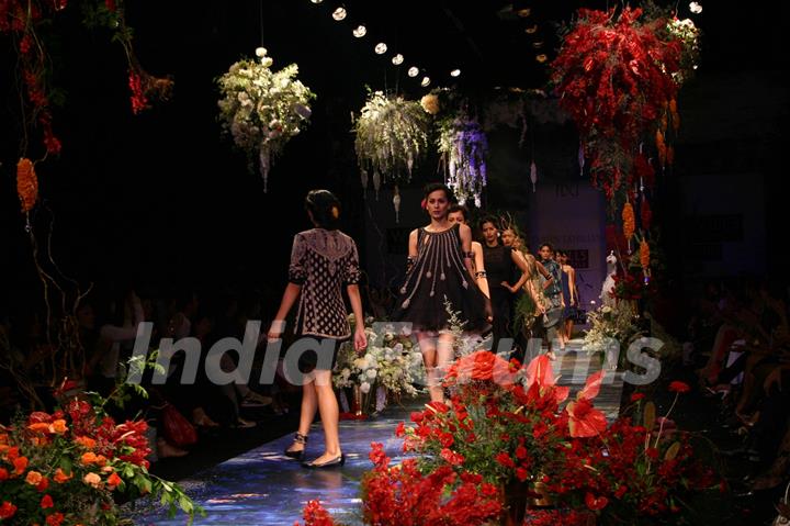 Models on the ramp for designer Tarun Tahliani in Wills Lifestyle India Fashion Week in New Delhi on Saturday 24 Oct 2008