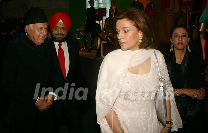 Dr Farooq Abdullah at the Wills Lifestyle India Fashin Week in New Delhi on Sat 24 Oct 09