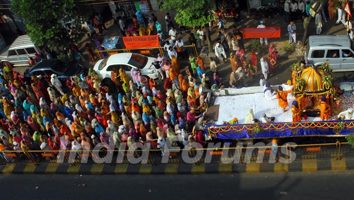 Sikhs celebrate Guru Nanak''s Birthday in Kolkata on Sunday 25th Oct Processions are held in Kolkata