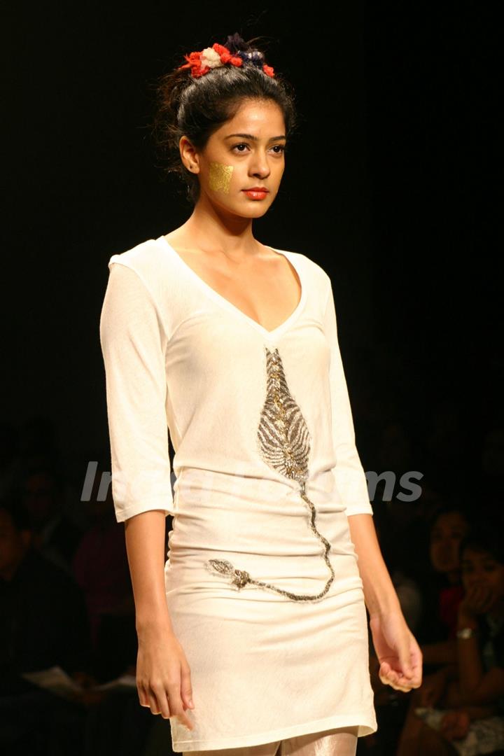 A Model showcasing designer Sanchita''s creation at the Wills Lifestyle India Fashion Week in New Delhi on Monday 26 Oct 2009