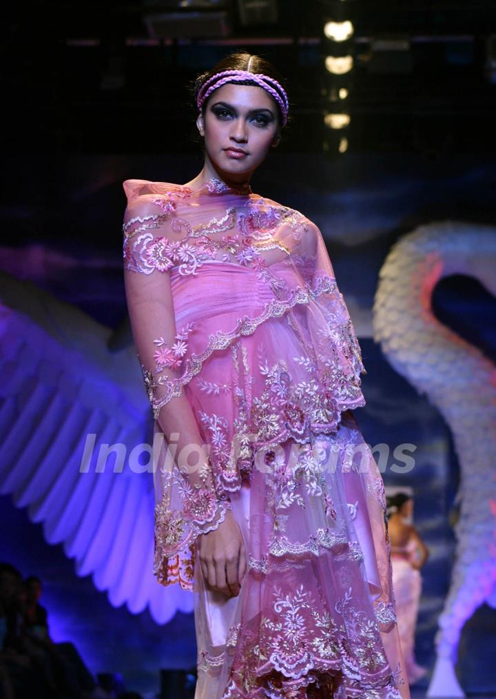 A model showcasing designer Suneet Verma''s creation at the Wills Lifestyle India Fashion week in New Delhi on Tuesday 27 Oct 2009