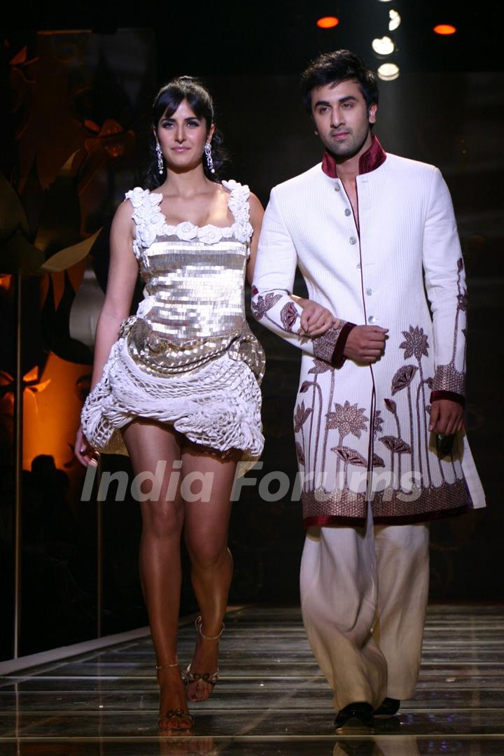 Bollywood stars Katrina Kaif and Ranbir Kapoor at the designer Rohit Bal''s grand finale at the Wills Lifestyle India Fashion Week in New Delhi on Wednesday night 28 Oct 2009