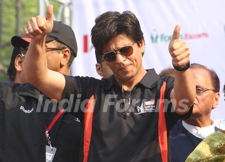 Bollywood star Shahrukh Khan at the Airtel Delhi Half Marathon, in New Delhi on Sunday ( Photo: IANS)