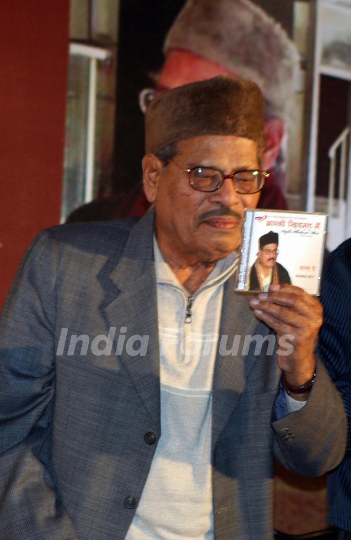 Manna Dey at the launch of Aapki Khidmat Mein, a collection of ghazals by Manna Dey in Kolkata on Monday 2nd Nov09