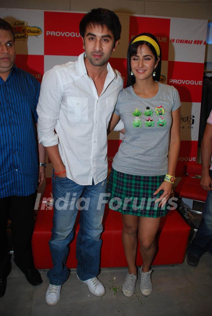 Ranbir Kapoor and Katrina Kaif at Ajab Prem ki Ghazab Kahani''s promotional event in Provogue store at Phoenix mall