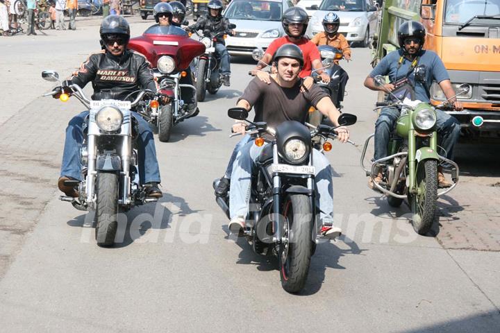 Sohail Khan with his son at Harley Davidson rally at VT to Bandra