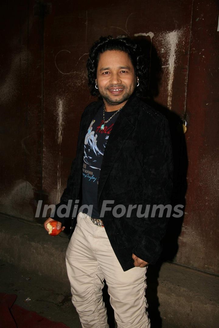Singer Kailash Kher at the final of MTV''s &quot;Rock On&quot; in Powai