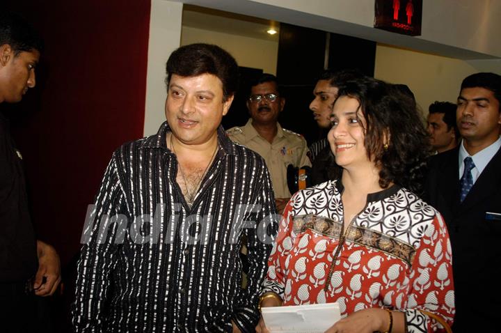 Sachin and Supriya at the premiere of film &quot;Ekaant&quot; at Juhu, Mumbai