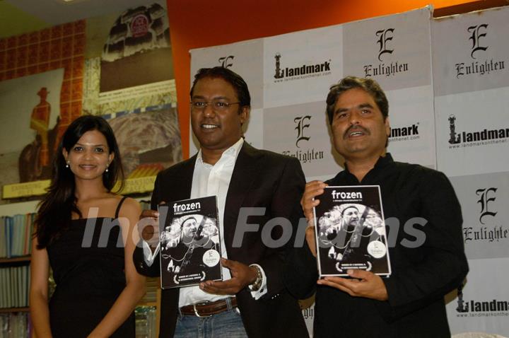 Vishal Bharadwaj at Frozen film DVD launch at Landmark