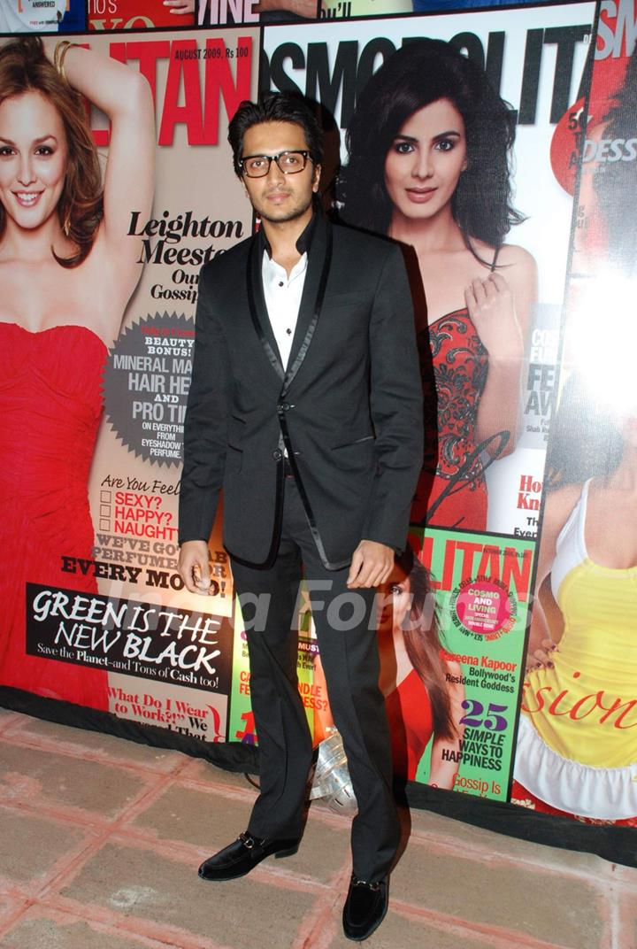 Reitesh Deshmukh at Cosmopolitan magazine awards