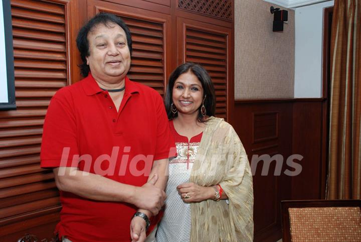 Singer Bhupinder and Mitali at a press meet to promote &quot;Naam Gum Jayega&quot; show at The Club