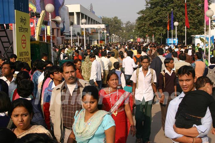 Crowd at India International Trade Fair at Pragati Maidan in New Delhi on Thursday 26 Nov 2009