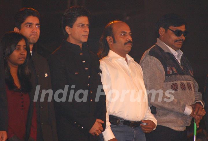 Bollywood Actor Shahrukh Khan at a programme &quot;Nantion''s Solidarity Against Terror&quot; (An Event at the India Gate to send strong message against Terrorism) on Sunday in New Delhi 28 Nov 09