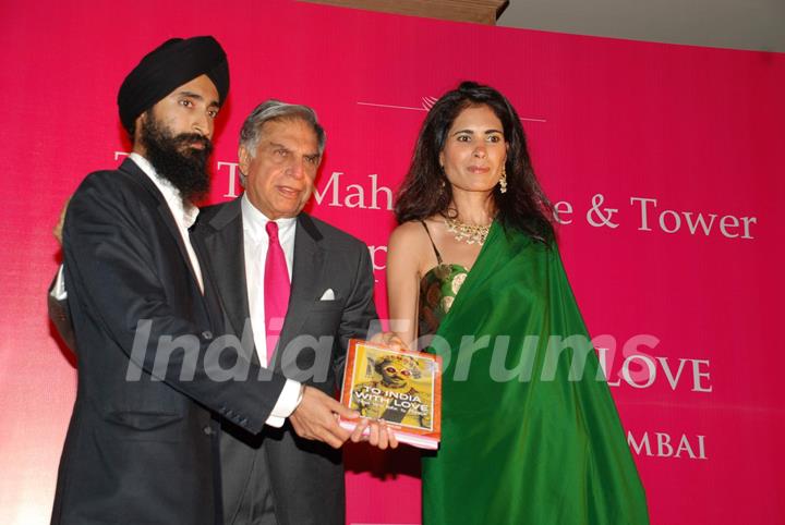 Ratan Tata and Shobha De at the launch of book India With Love at Taj Hotel