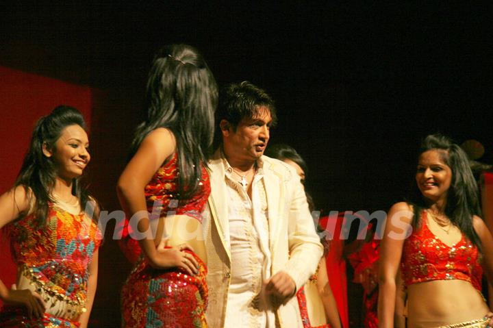 Shekhar Suman''s play premiere at St Andrew''s