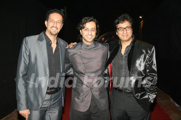 Guest at the 3 idiots star cast at Saregama 1000th Episode Bash at Andheri, Mumbai