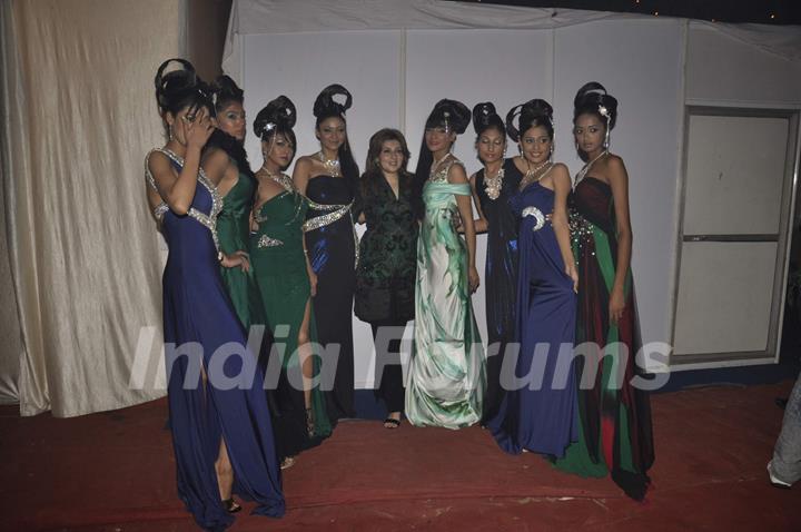 Models at Archana Kocchar Show for Silver Jubilee of Juhu Club