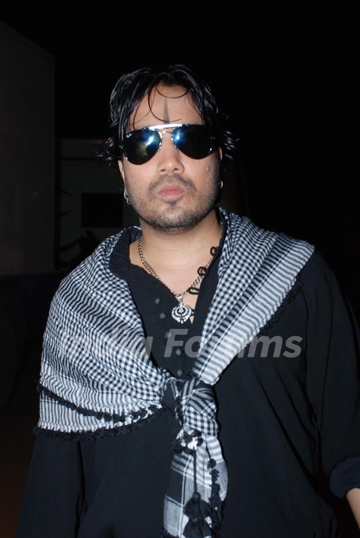 Mika singh on the sets of Star Plus Music Ka Maha Muqabla at Chembur