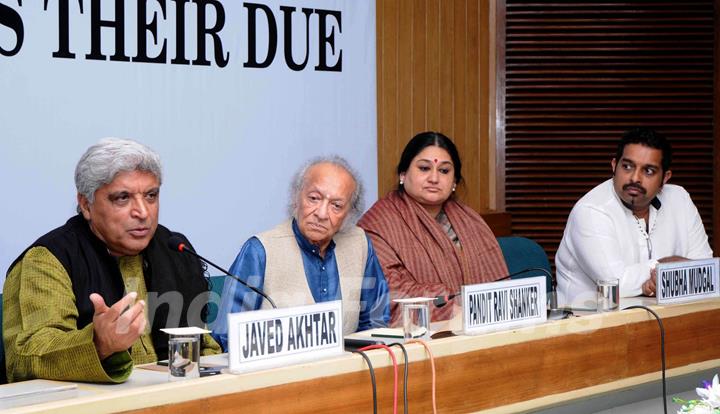 Pt Ravi Shankar, Javed Akhtar, Shubh Mudgal and Shankar Mahadevan at press-conference for proposed Copyright Amendment Bill 2009,in New Delhi on Tuesday 29 Dec 2009