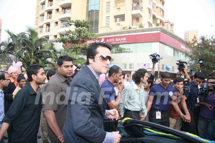 Fardeen Khan promotes his film &quot;Dulha Mil Gaya&quot;