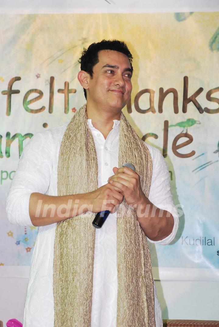 Aamir Khan grace Seksaria School festival at Malad in Mumbai on Sunday Night