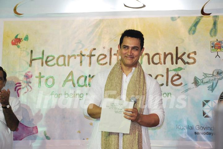 Aamir Khan grace Seksaria School festival at Malad in Mumbai on Sunday Night