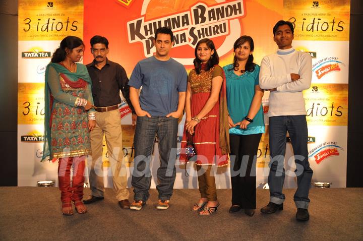 Aamir Khan meet Tata Tea-3 Idiots contest winners