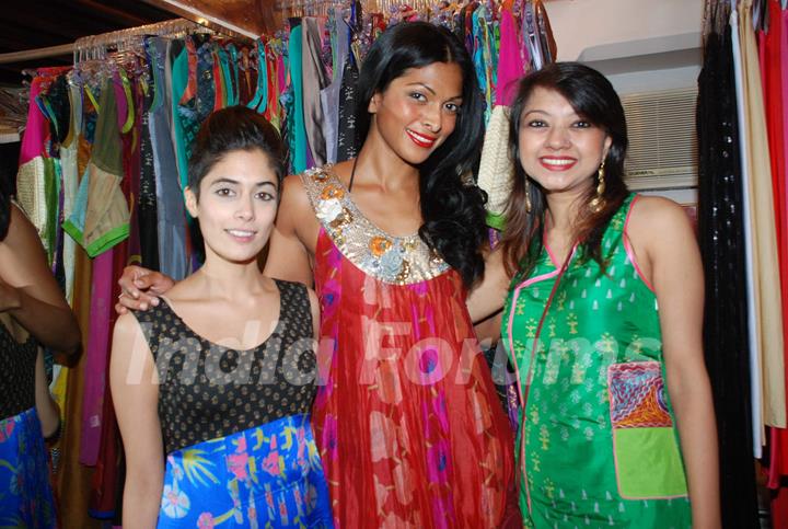 Model Nina Manuel posing in designer Anupama Dayal''s collection at Bombay Electric