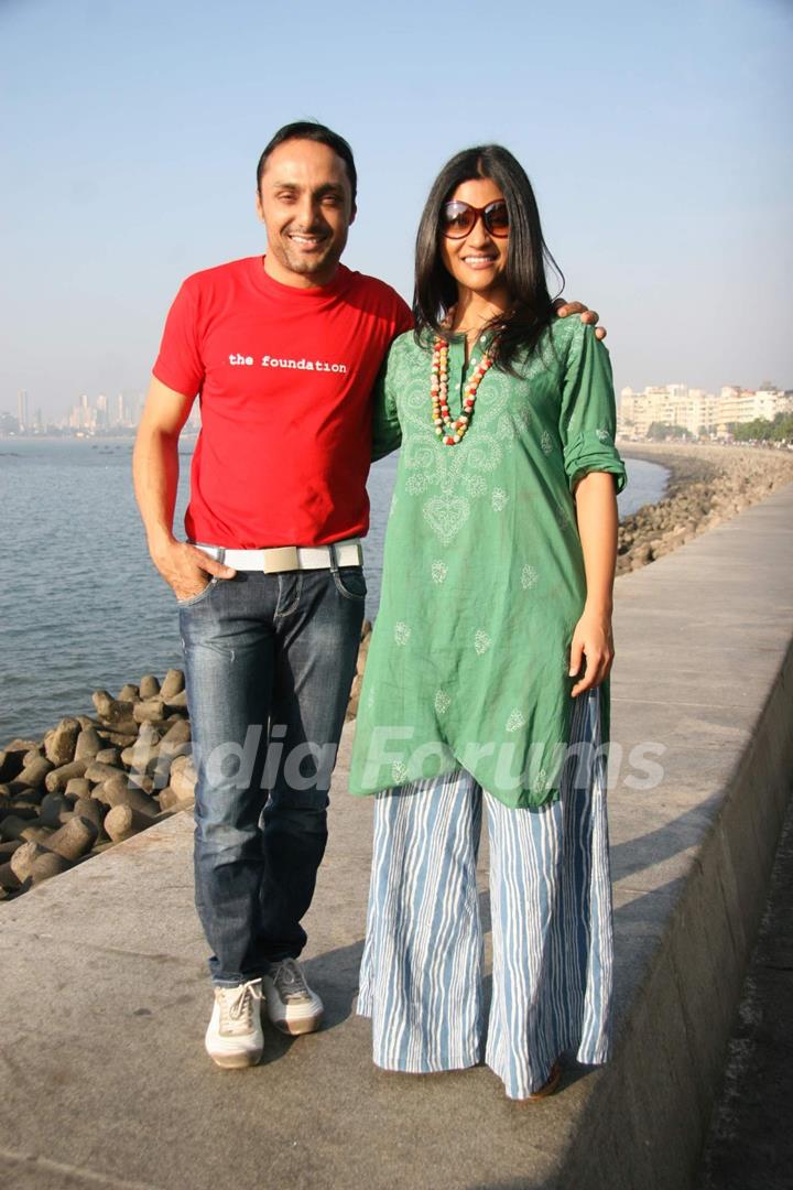 Konkana Sen Sharma and Rahul Bose at Mumbai marathon promotional event