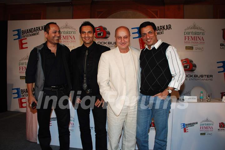 Femina Miss India Tie up with Vipul Shah, Anupam Kher and Madhur Bhandarkar at JW Marriott