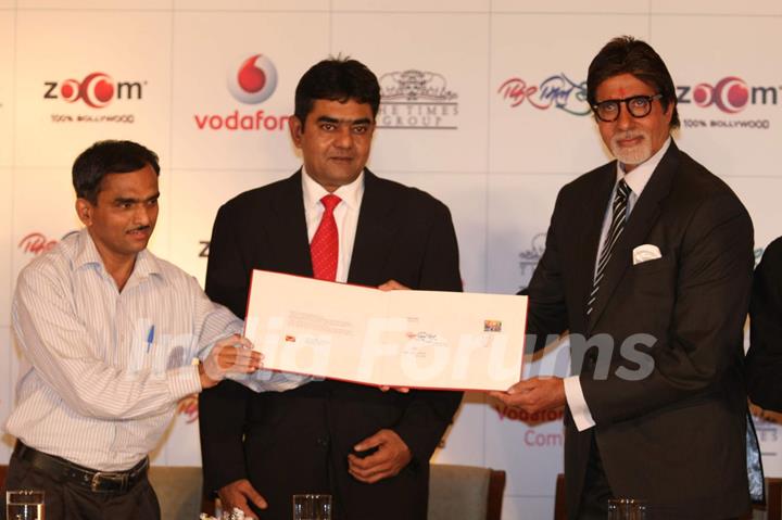 Bollywood Actor Amitabh Bachchan at the launch of album Phir Mile Sur