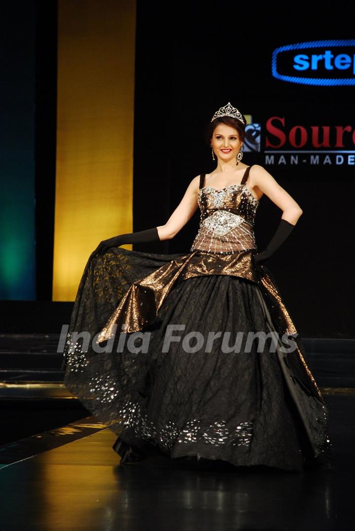 Model walks the Ramp for Top designers on Source Show at Grand Hyatt