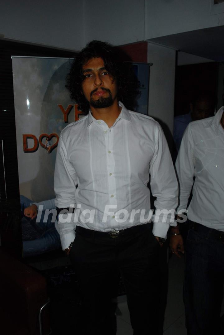 Singer Sonu Nigam at the launch of movie &quot;Dooriyan&quot; at H2O in Mumbai