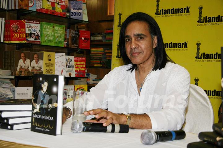 Made in India Biddu''s book launch at Landmark