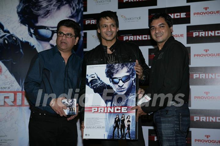 Vivek Oberoi at the launch of Prince Film Music, Oberoi Mall