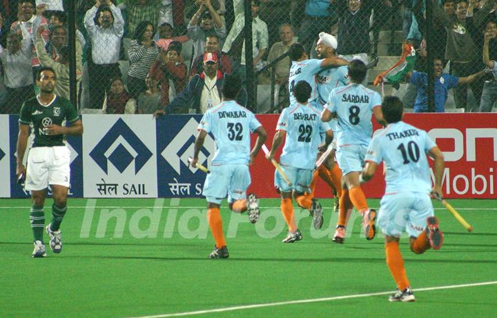 Sandeep Singh scored the 4th final goal for India and assured that India stays on top in the game during the Hero Honda World Cup on New Delhi, 28 Feb 2010