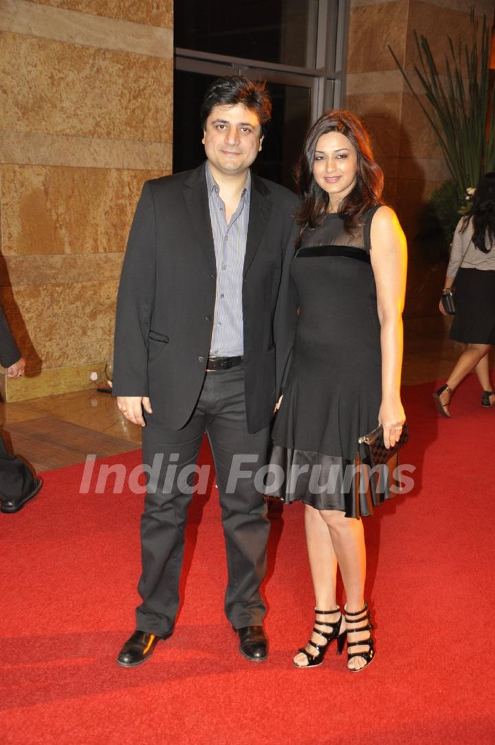 Ambani''s Big pictures bash at Grand Hyatt