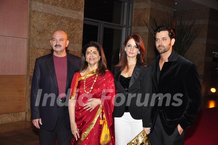 Roshan''s Family at Ambani''s Big pictures bash at Grand Hyatt