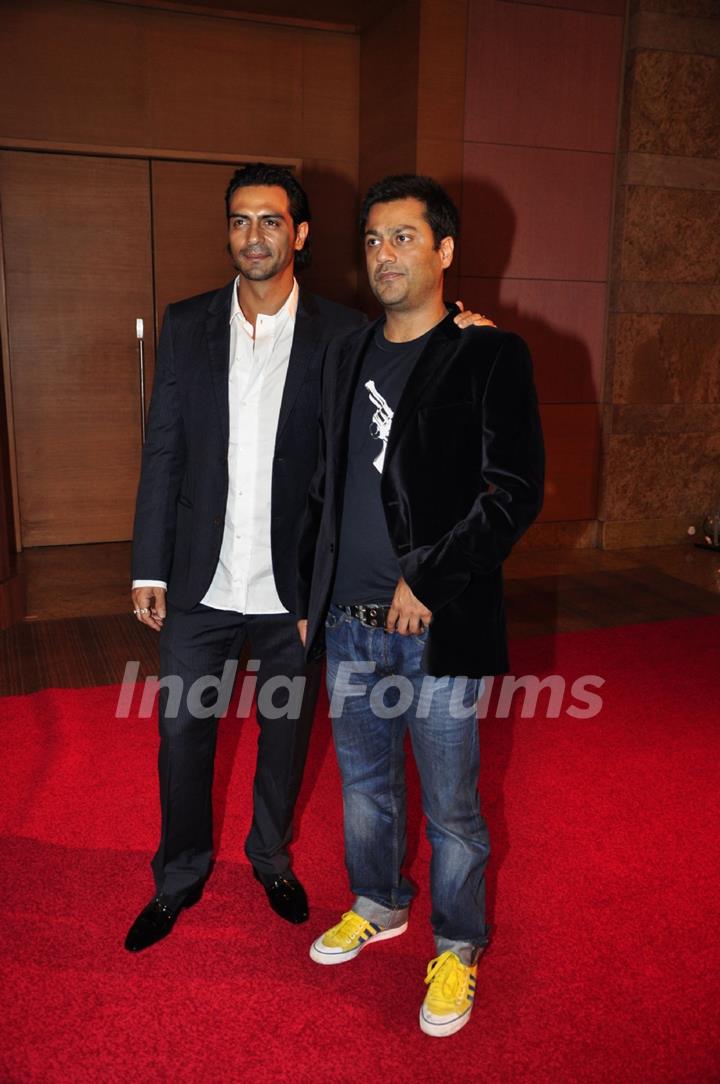 Ambani''s Big pictures bash at Grand Hyatt