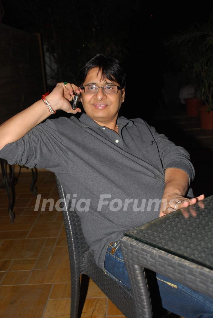 Vashu Bhagnani launches Sangeeta Vyas album at Imperial Banquets