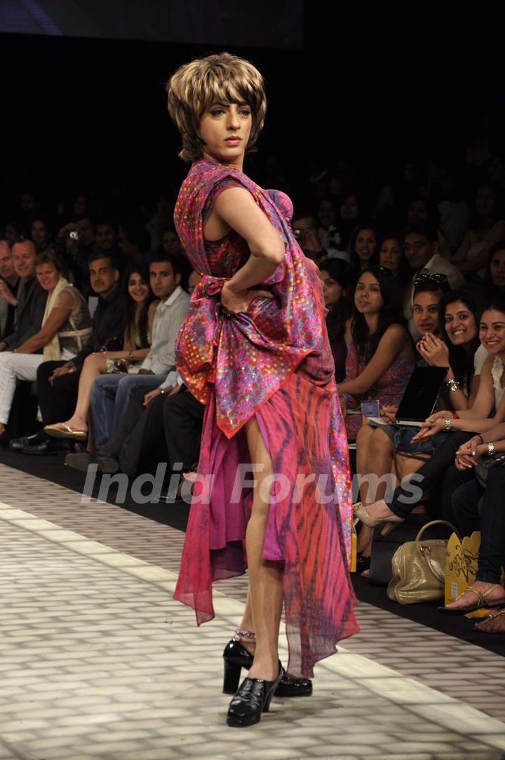 A model walk on the ramp during the Lakme Fashion Week on Day 1