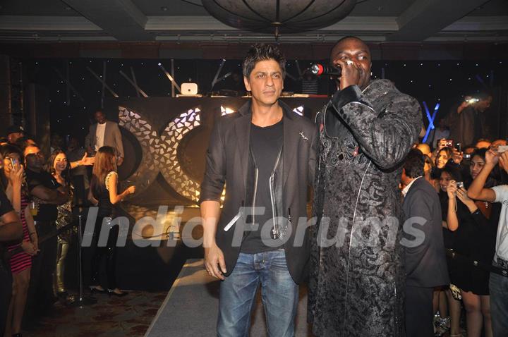 Shah Rukh Khan at Akon bash at